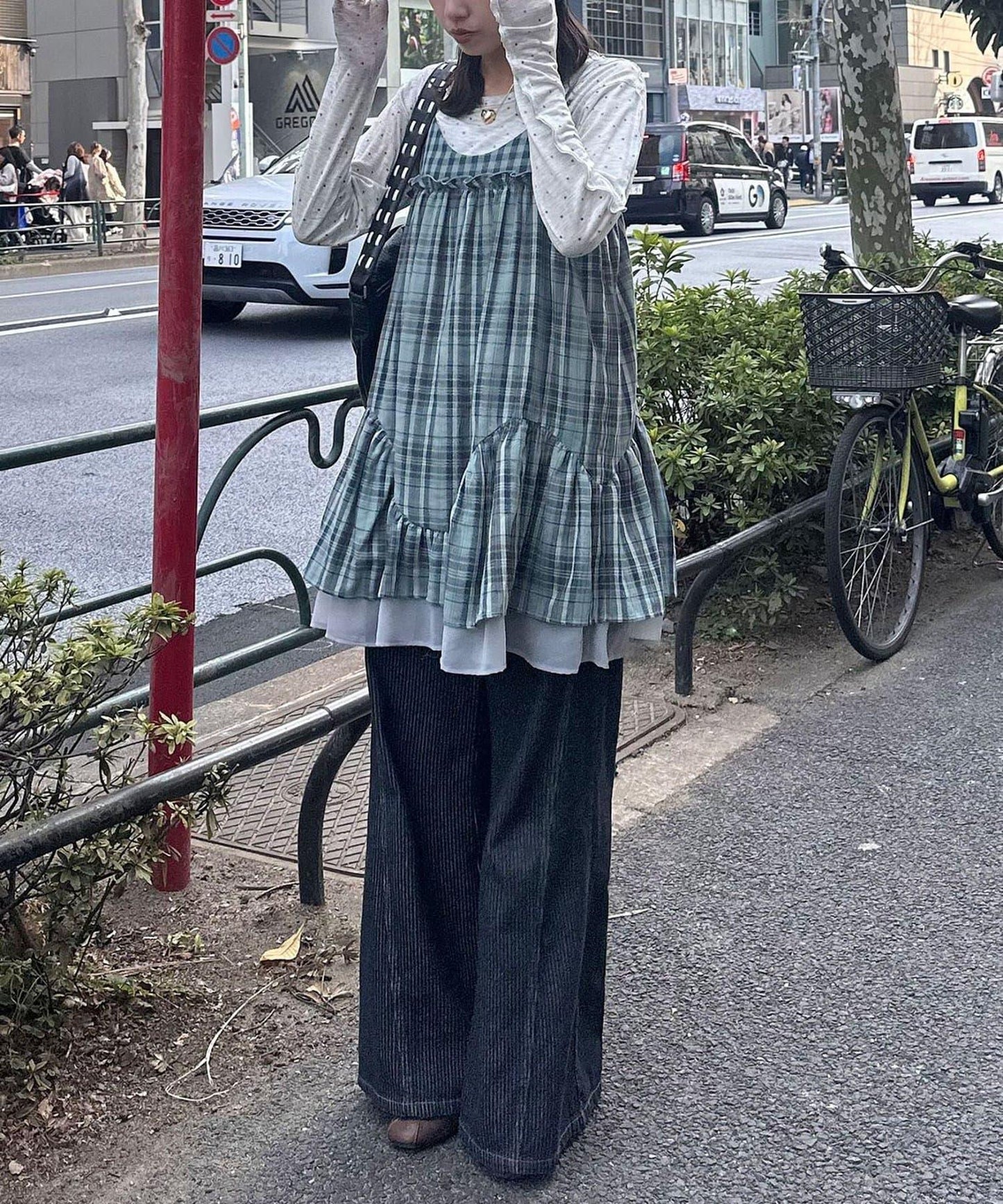 170041986