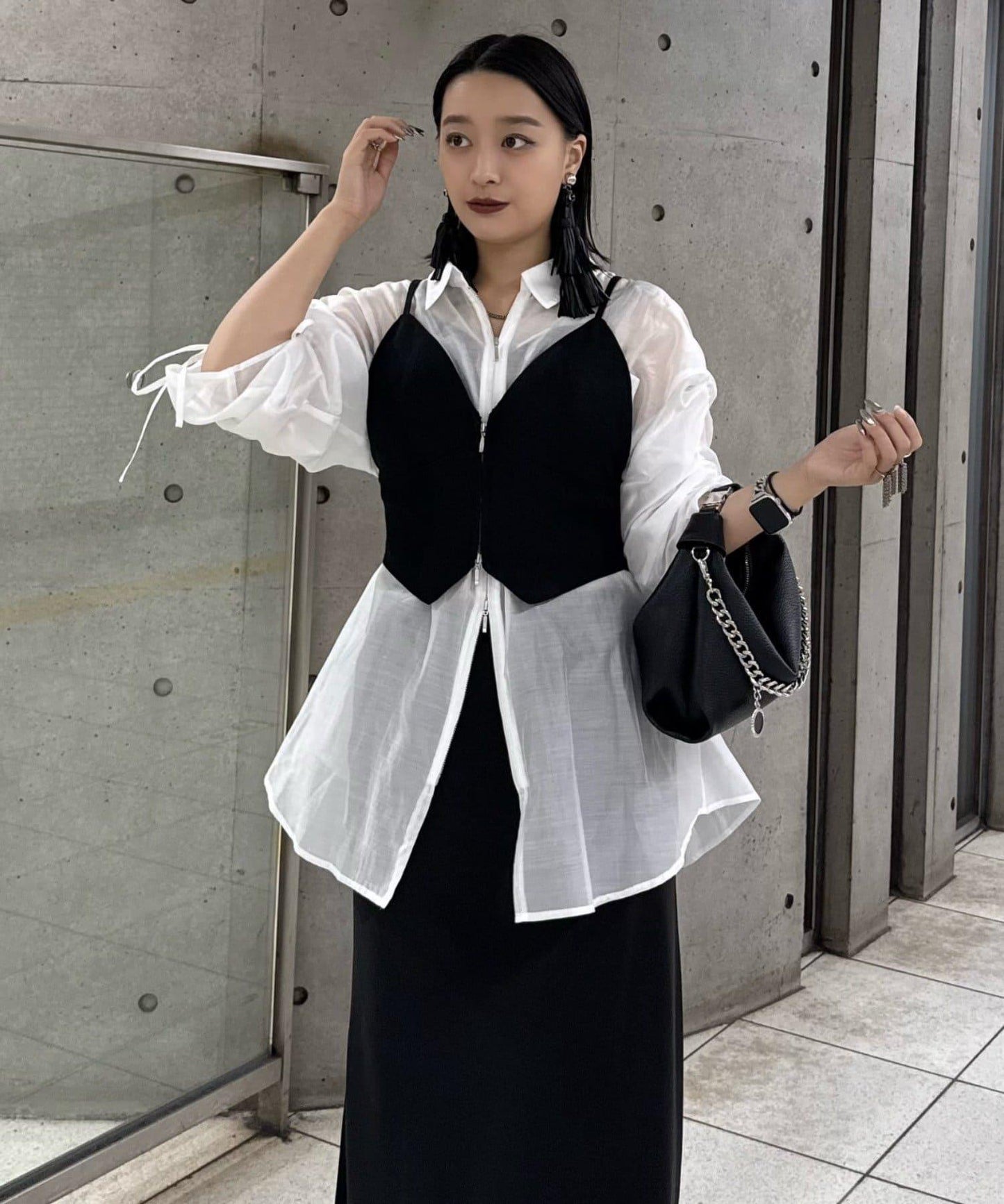 170437107