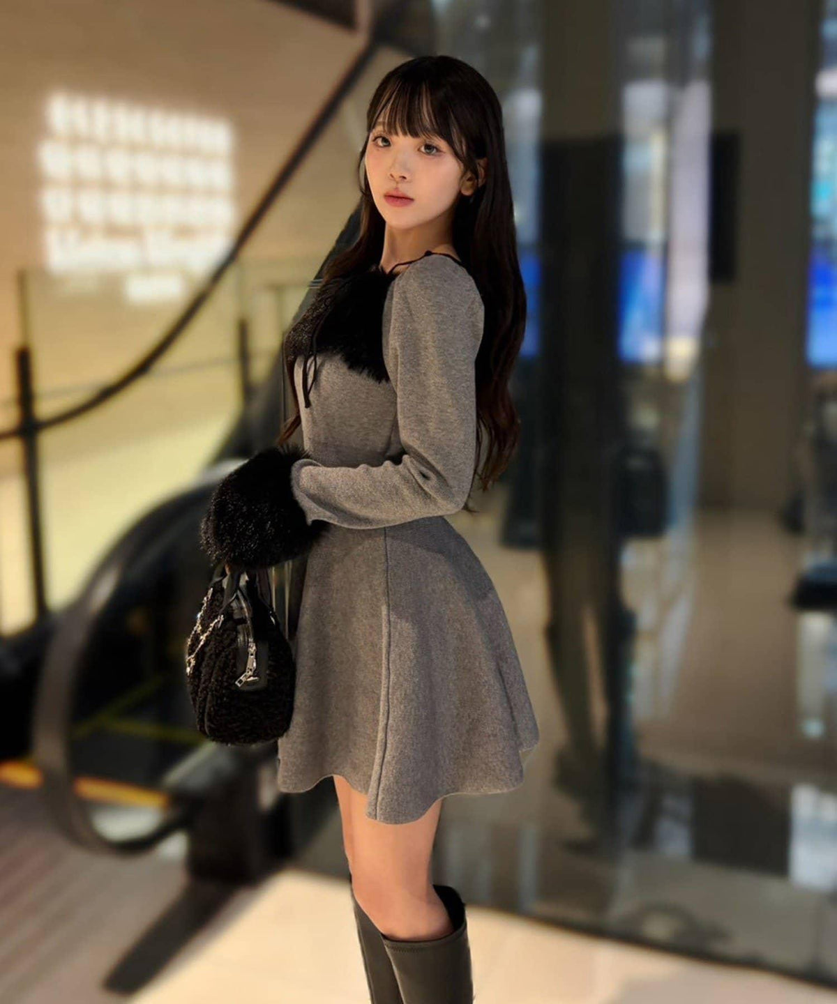 172868306