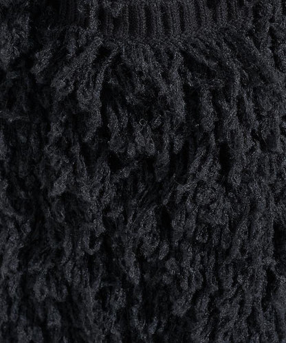 165977487