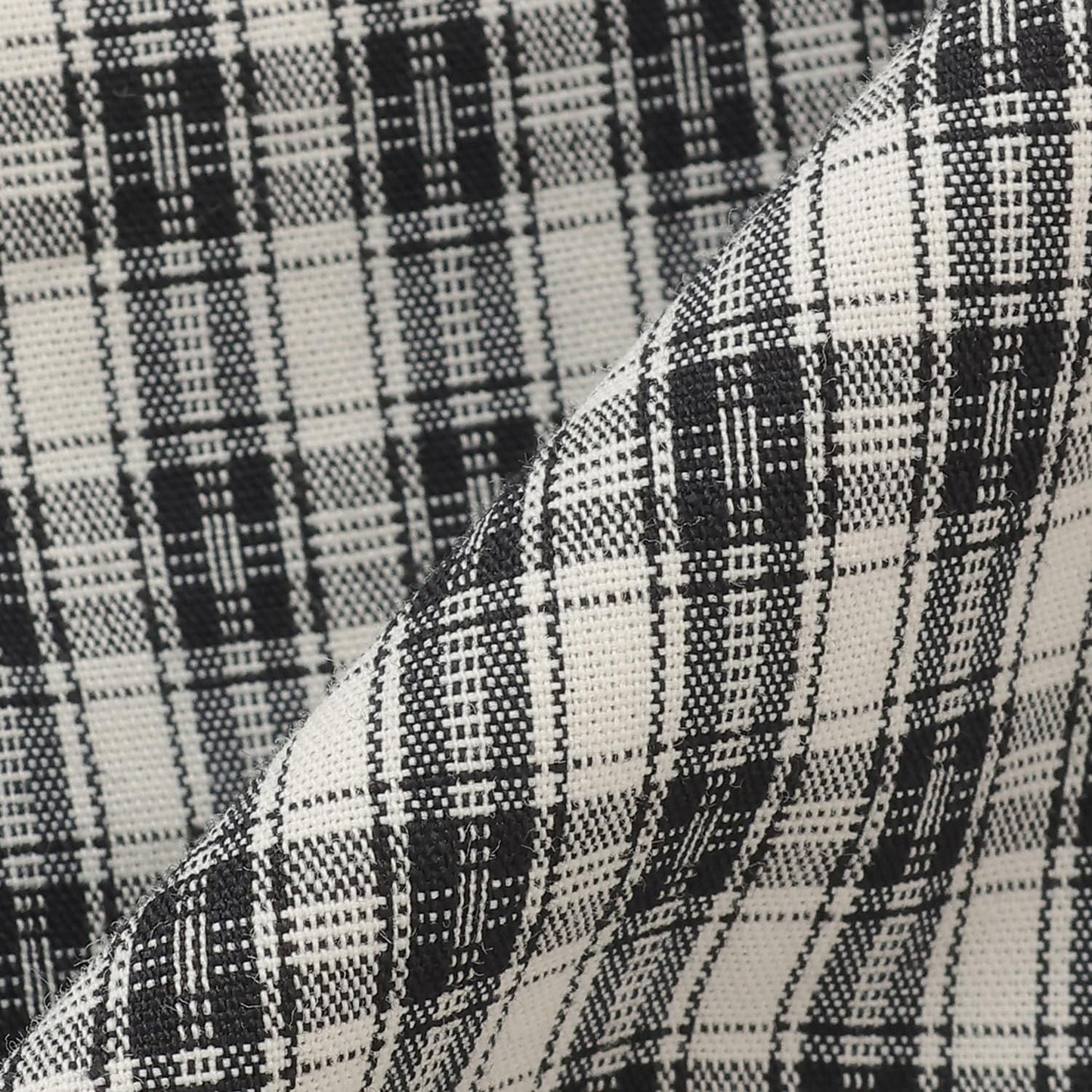 171008673