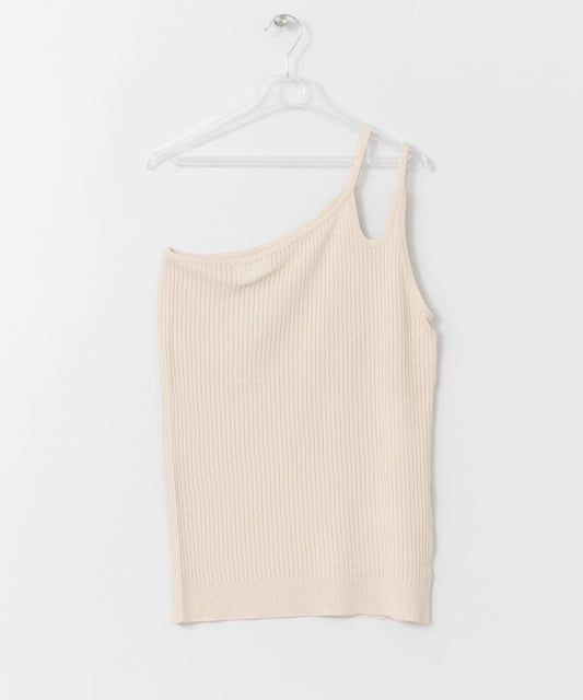 STRINGS ONE SHOULDER