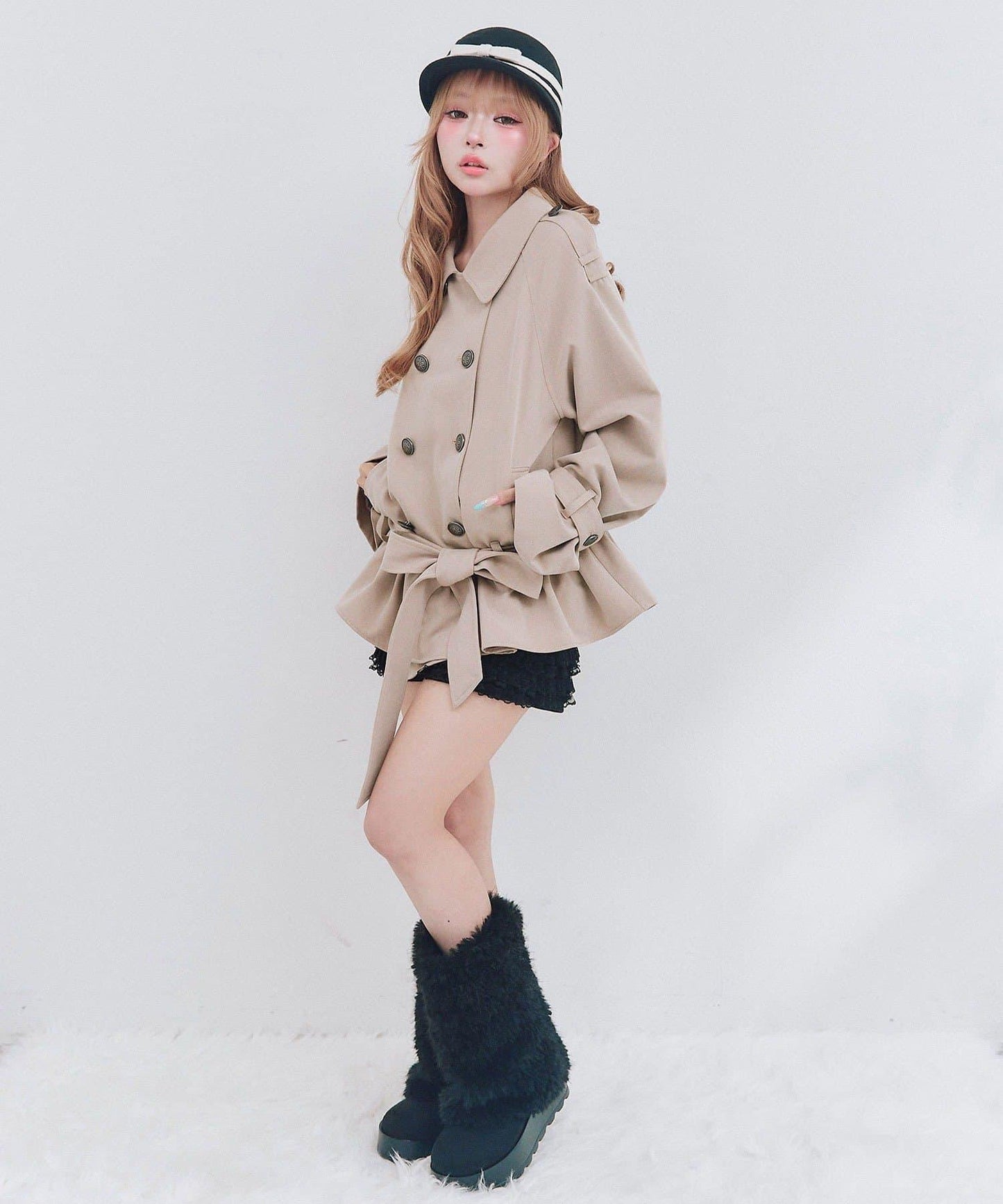 172662336
