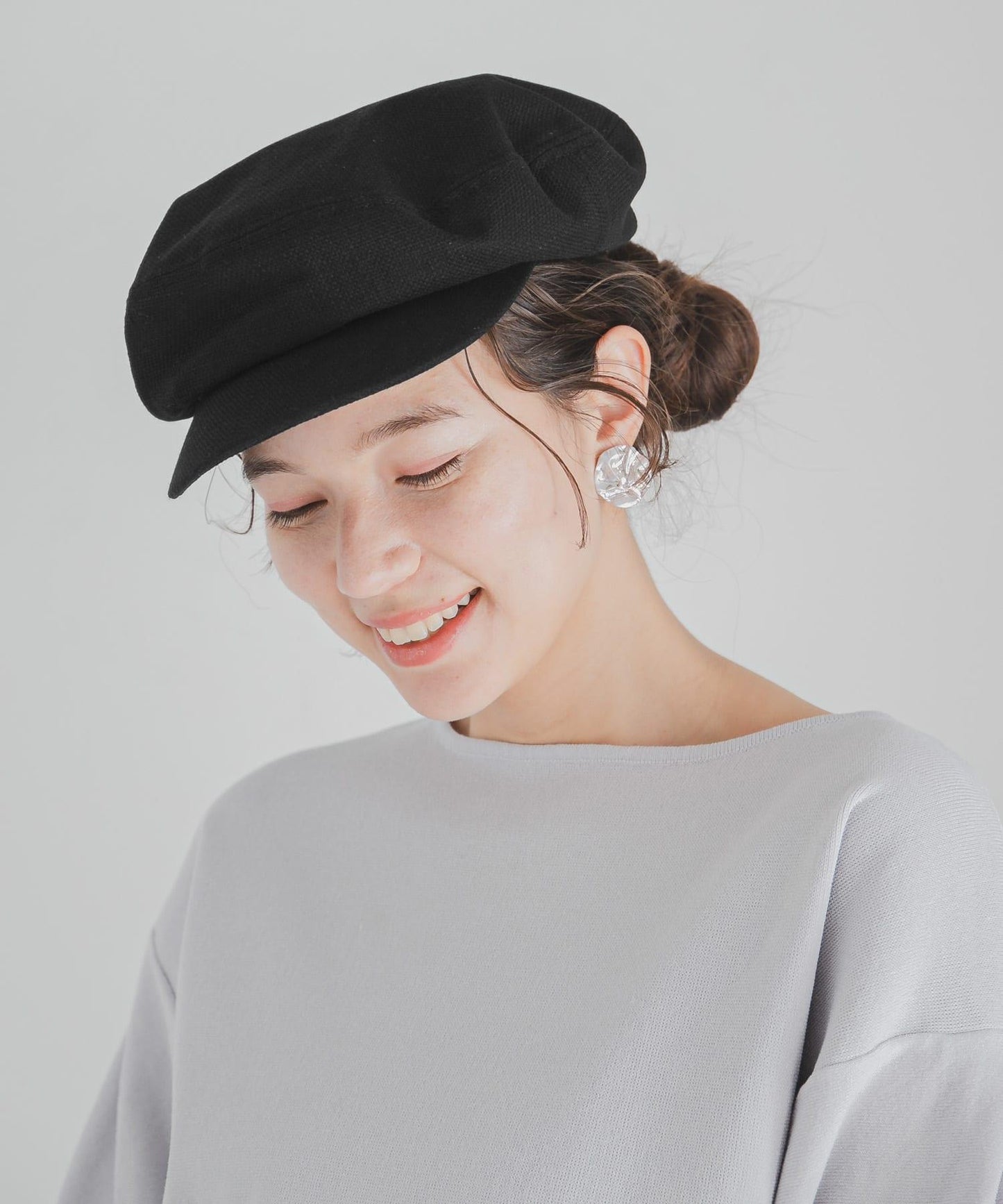 162183681