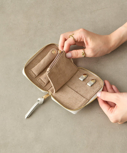 163003010