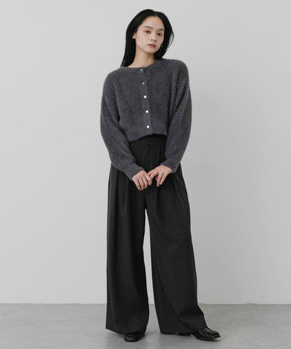 173048994
