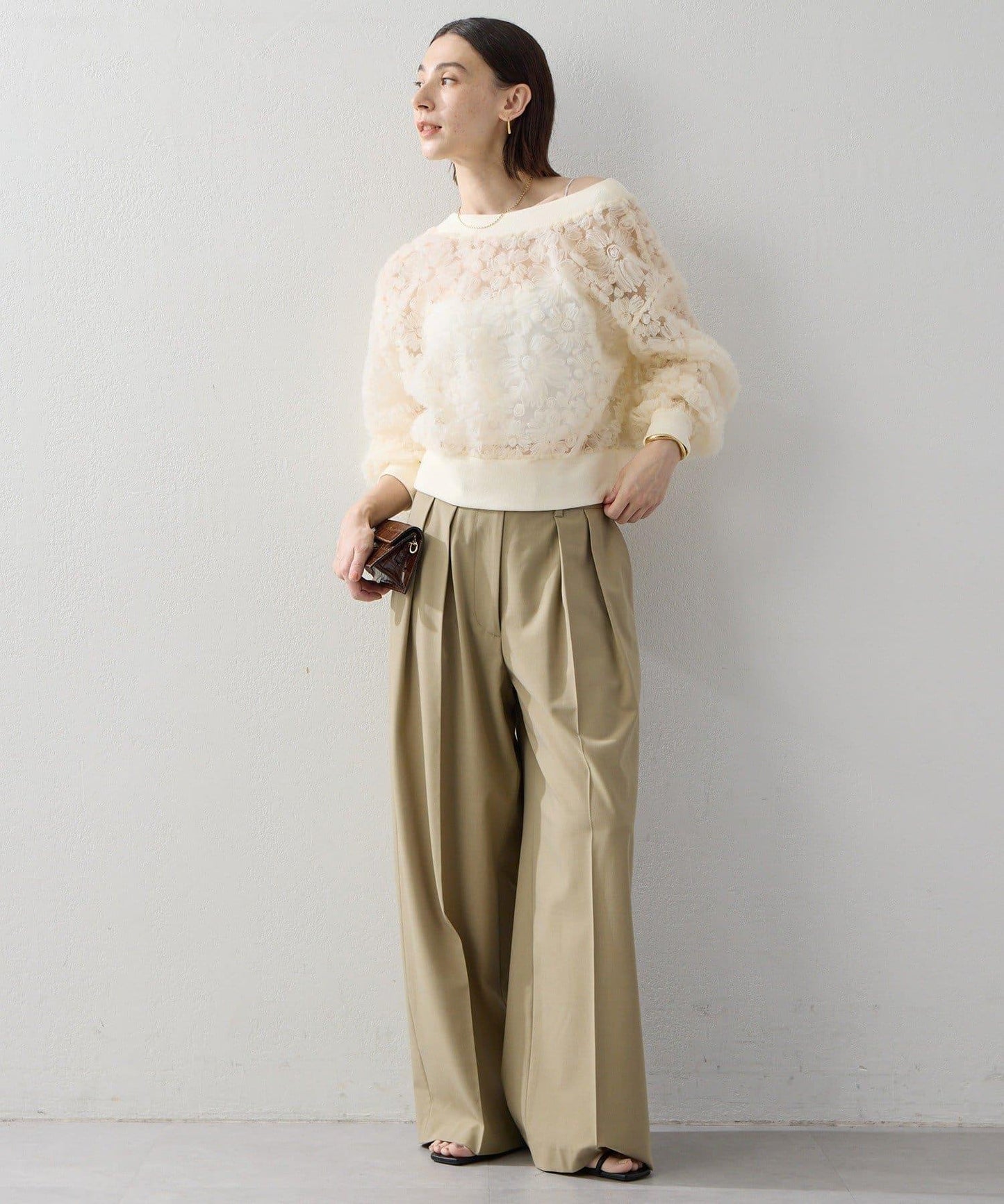 171065673