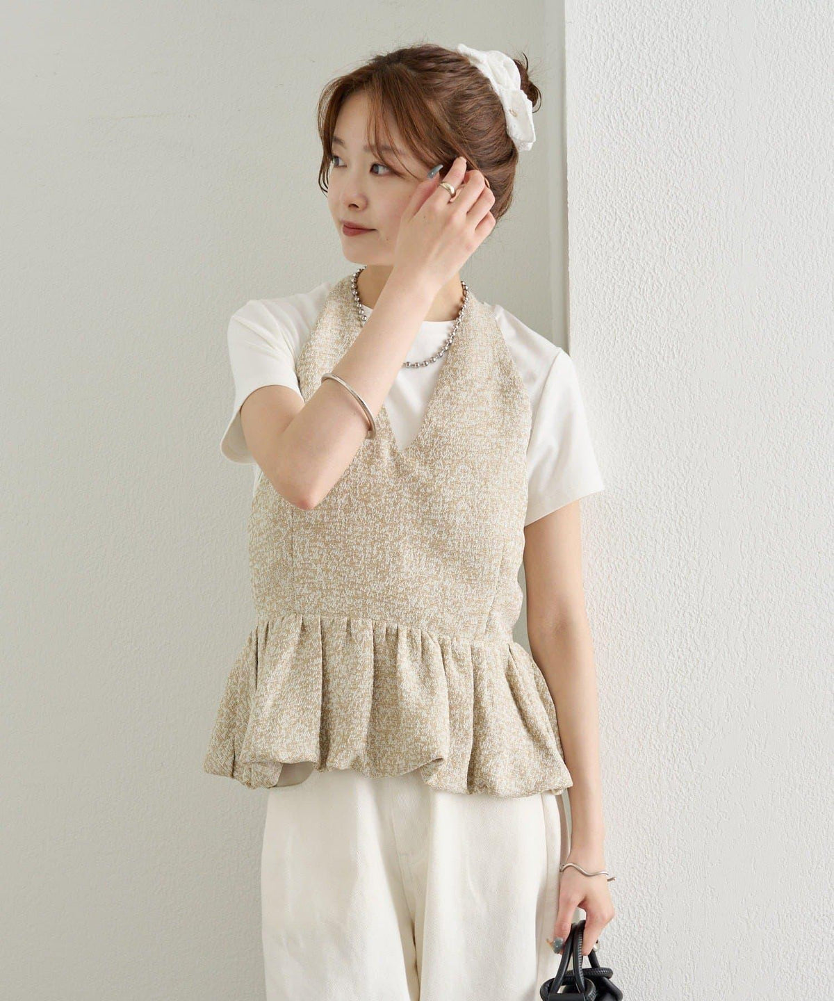 170437465