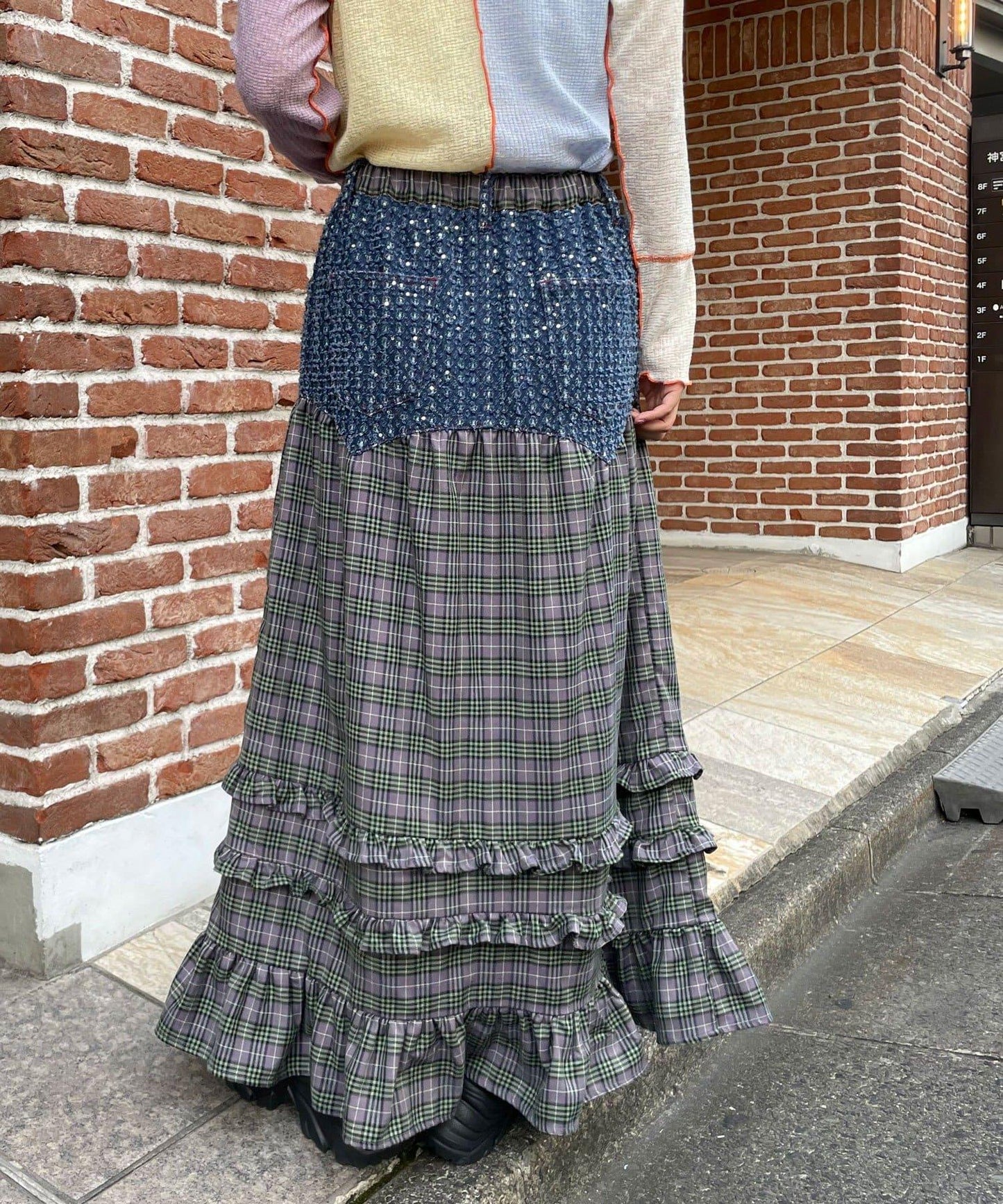 172099136
