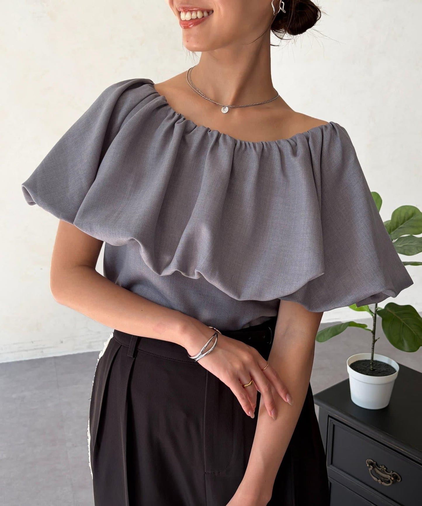 172100476