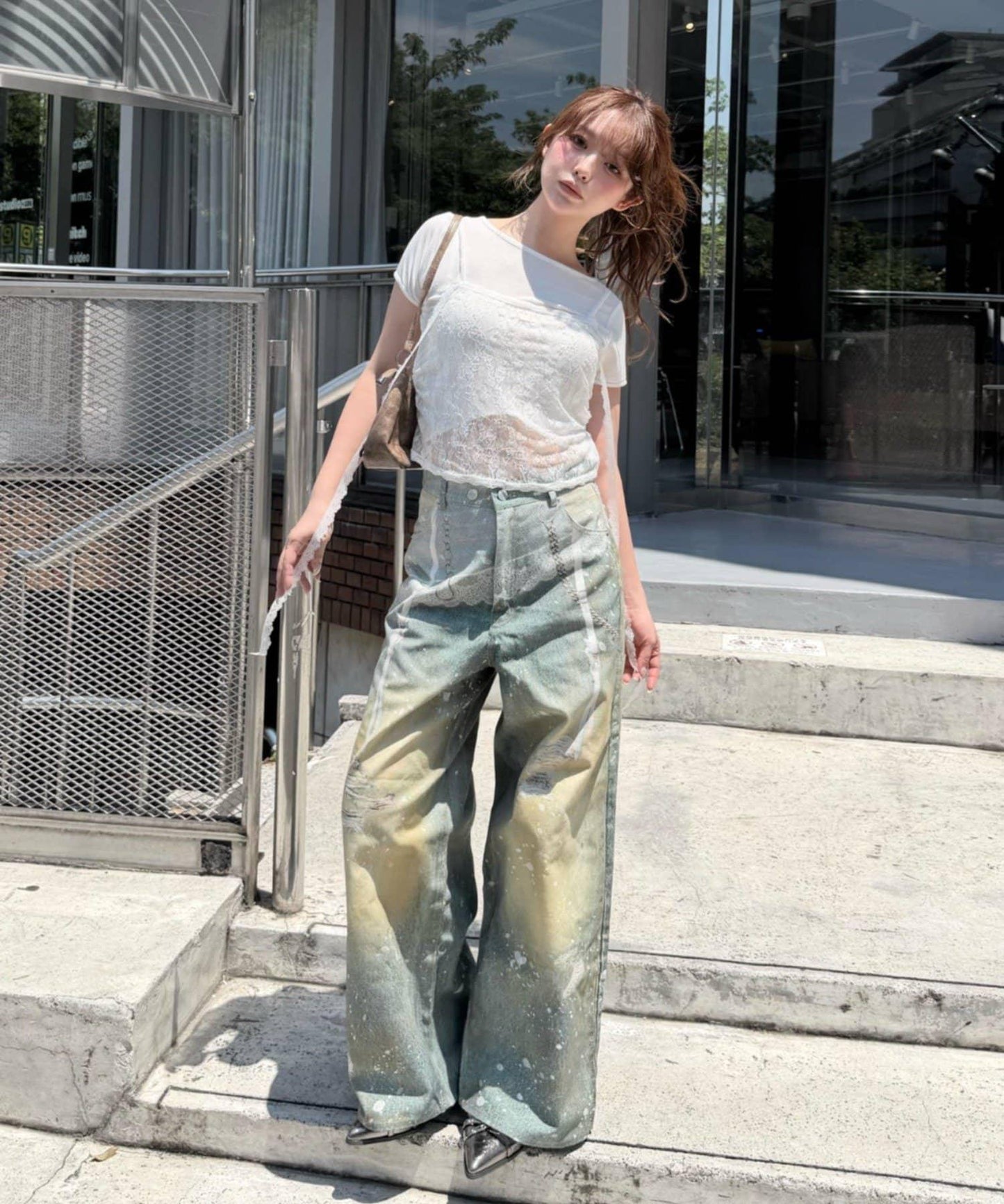 170811570