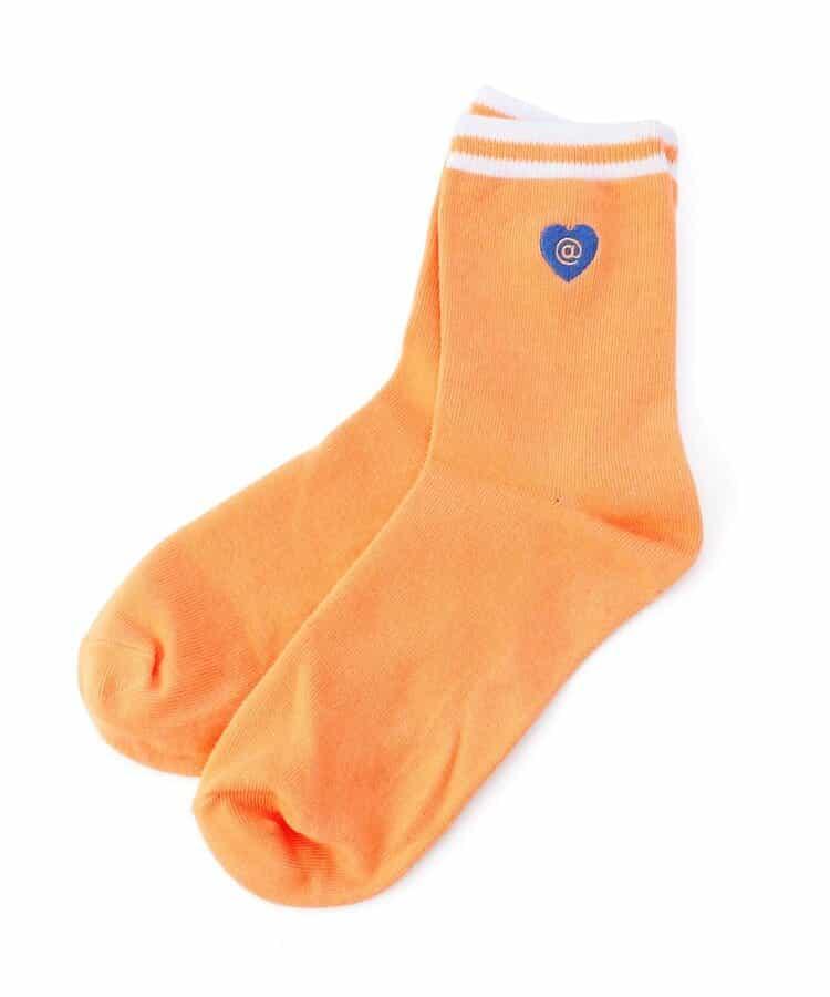 173740897