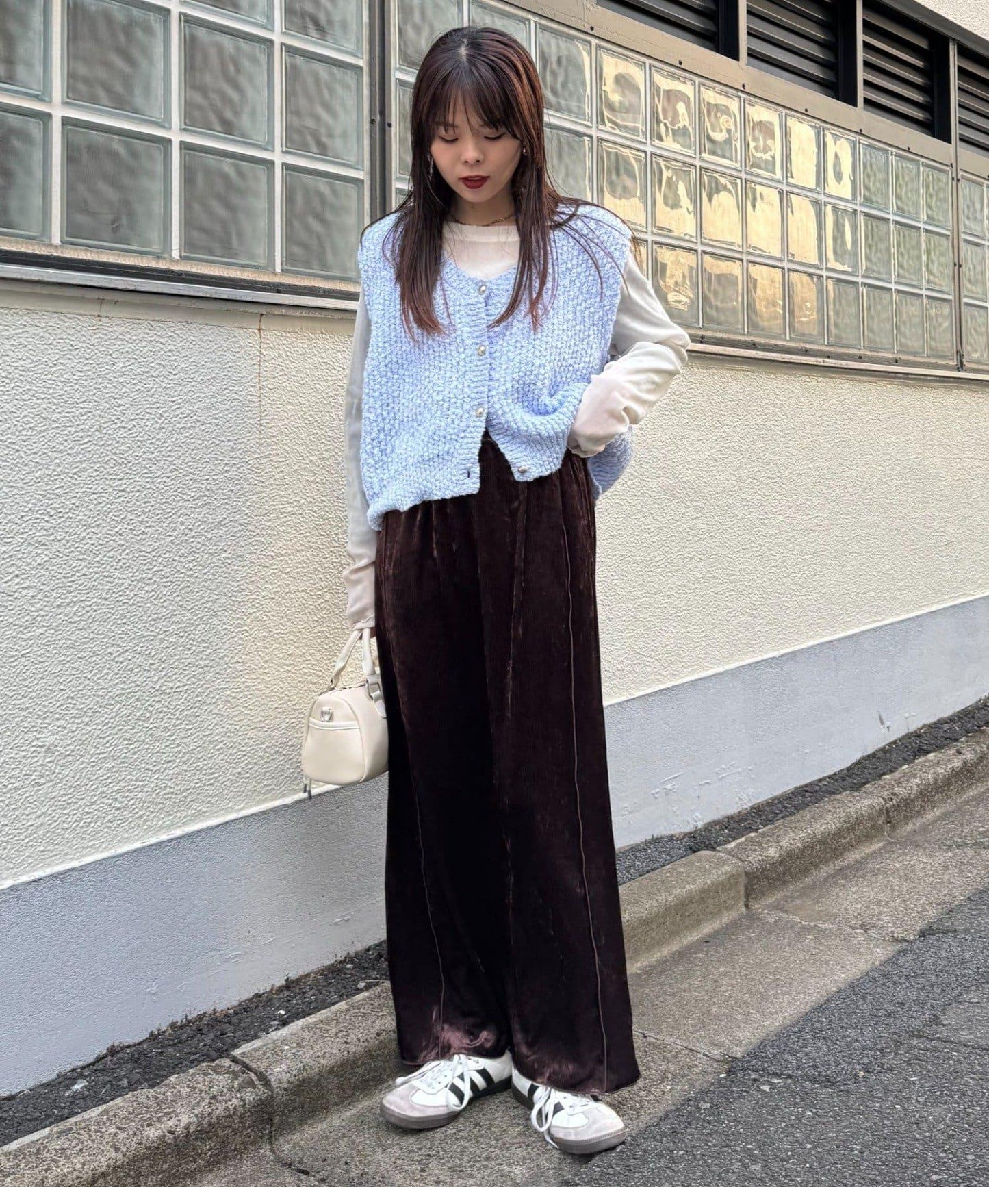 170331807