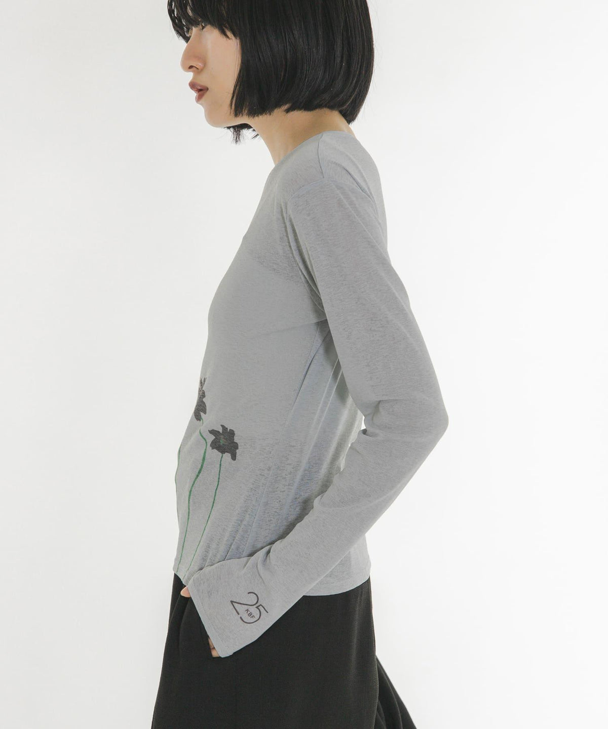 172833956