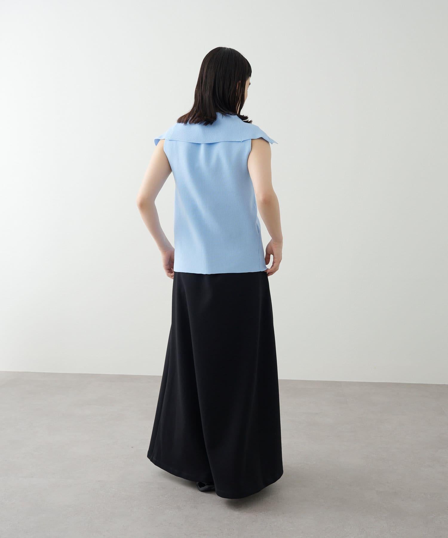 169044023