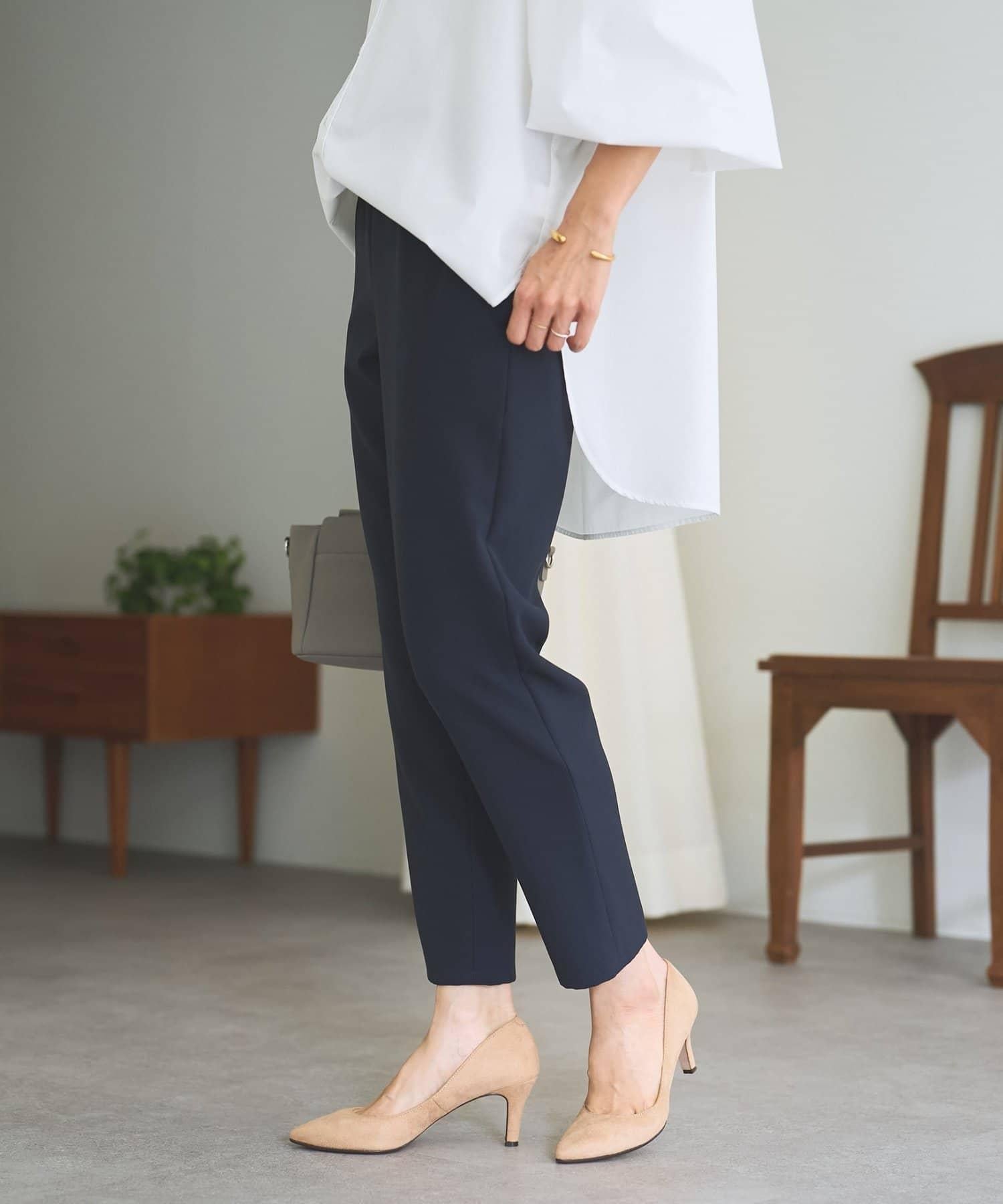 170565650