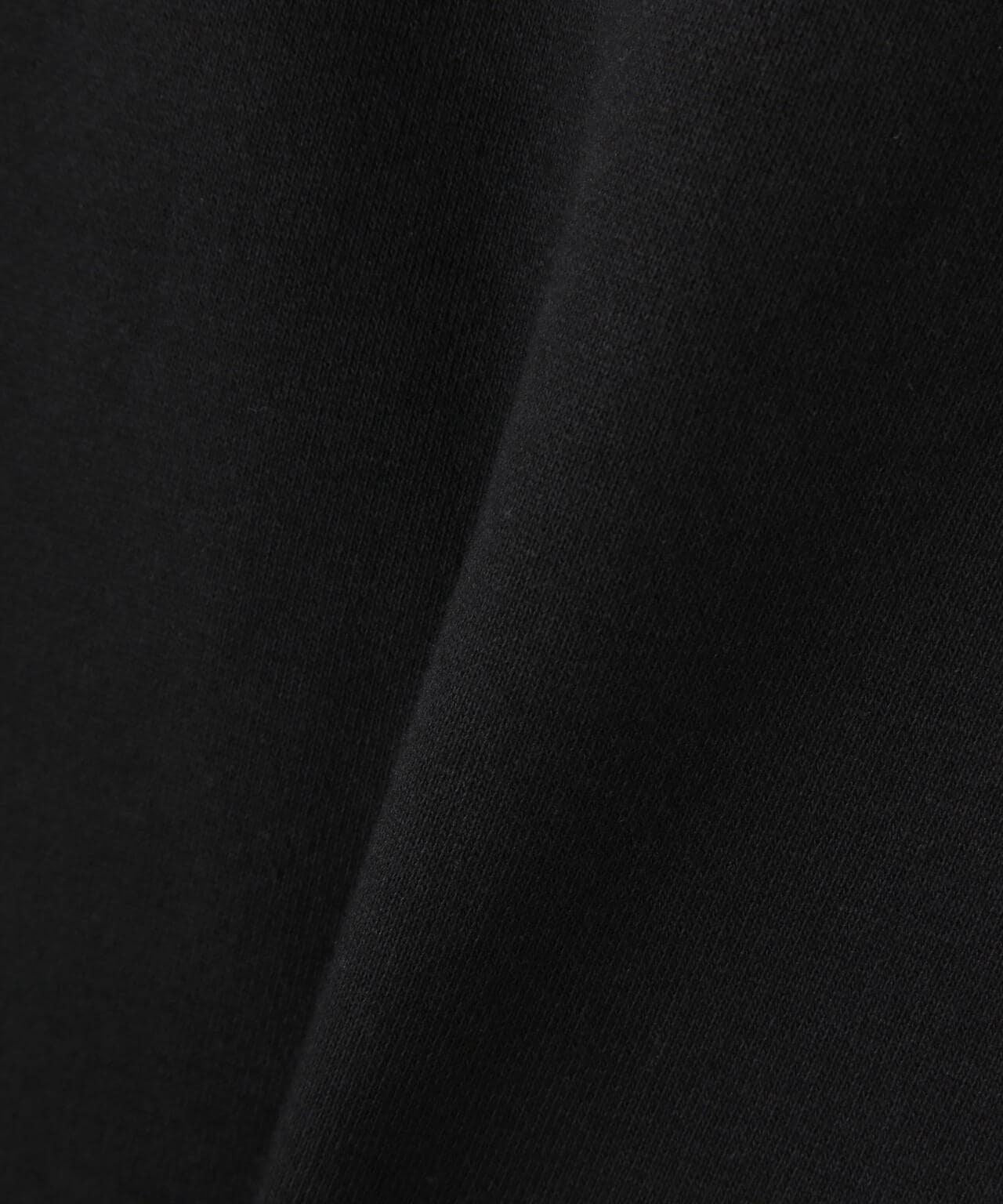 153950828