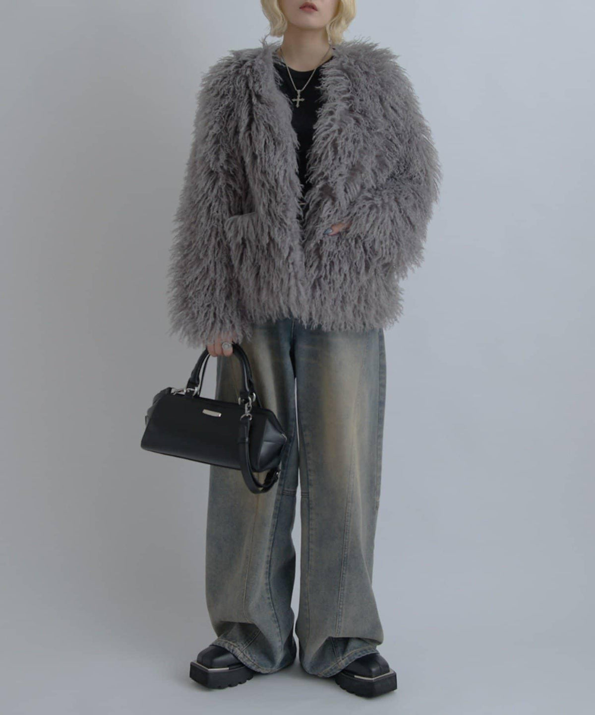 172526195