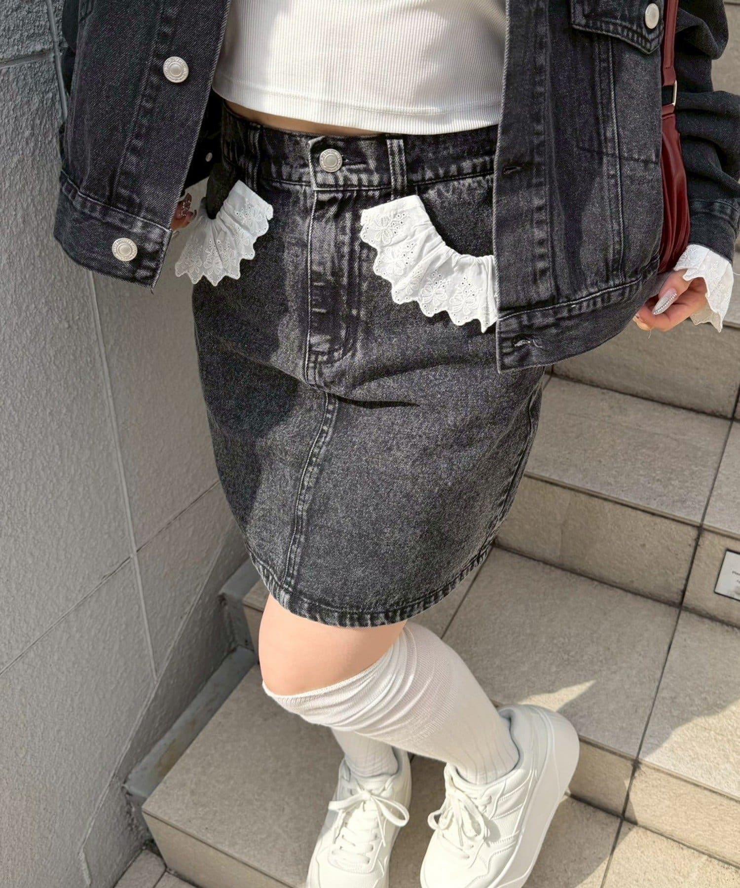 169067241