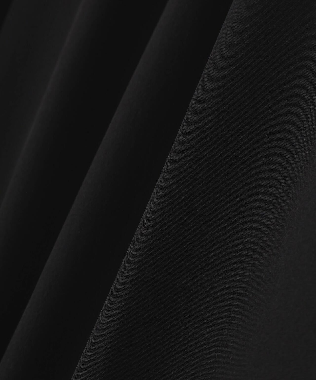 172900352